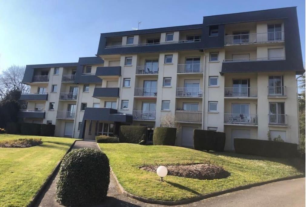 Апартаменти Studio Tout Confort Bagnoles de l'Orne Normandie Екстер'єр фото